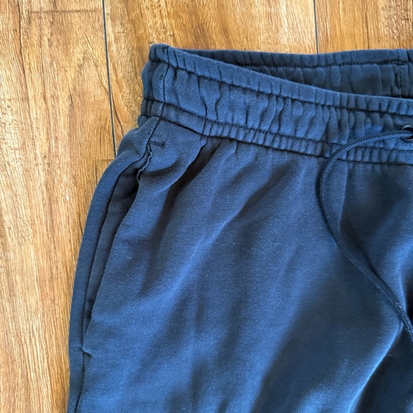 Nike Women’s Black Jogger Sweat Pants Drawstring Pockets Size Small - Picture 2 of 10